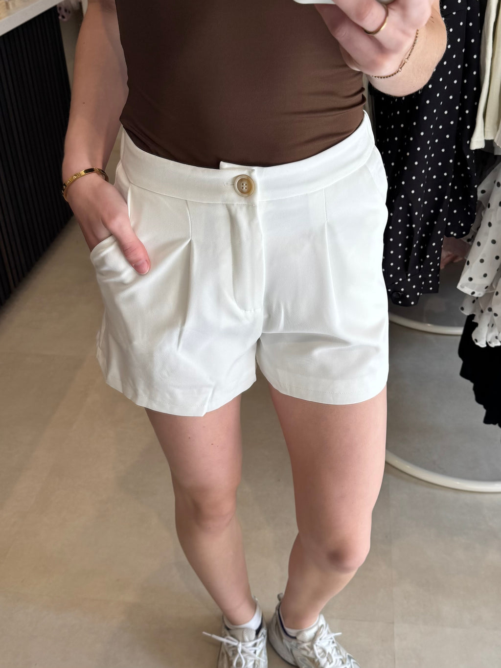 Nette Short - Wit