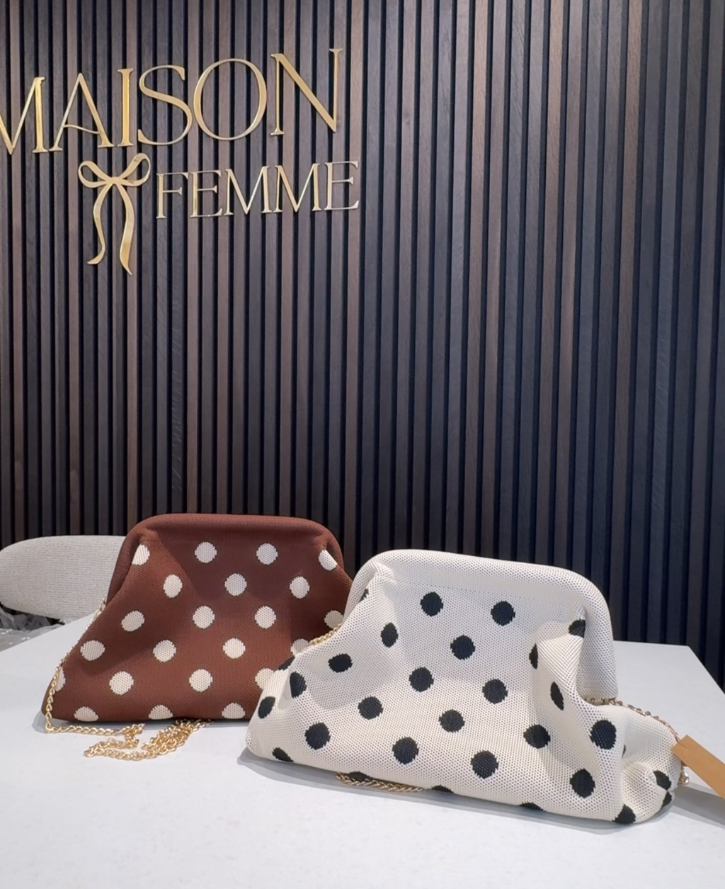 Polka dot clutch - Wit/Zwart