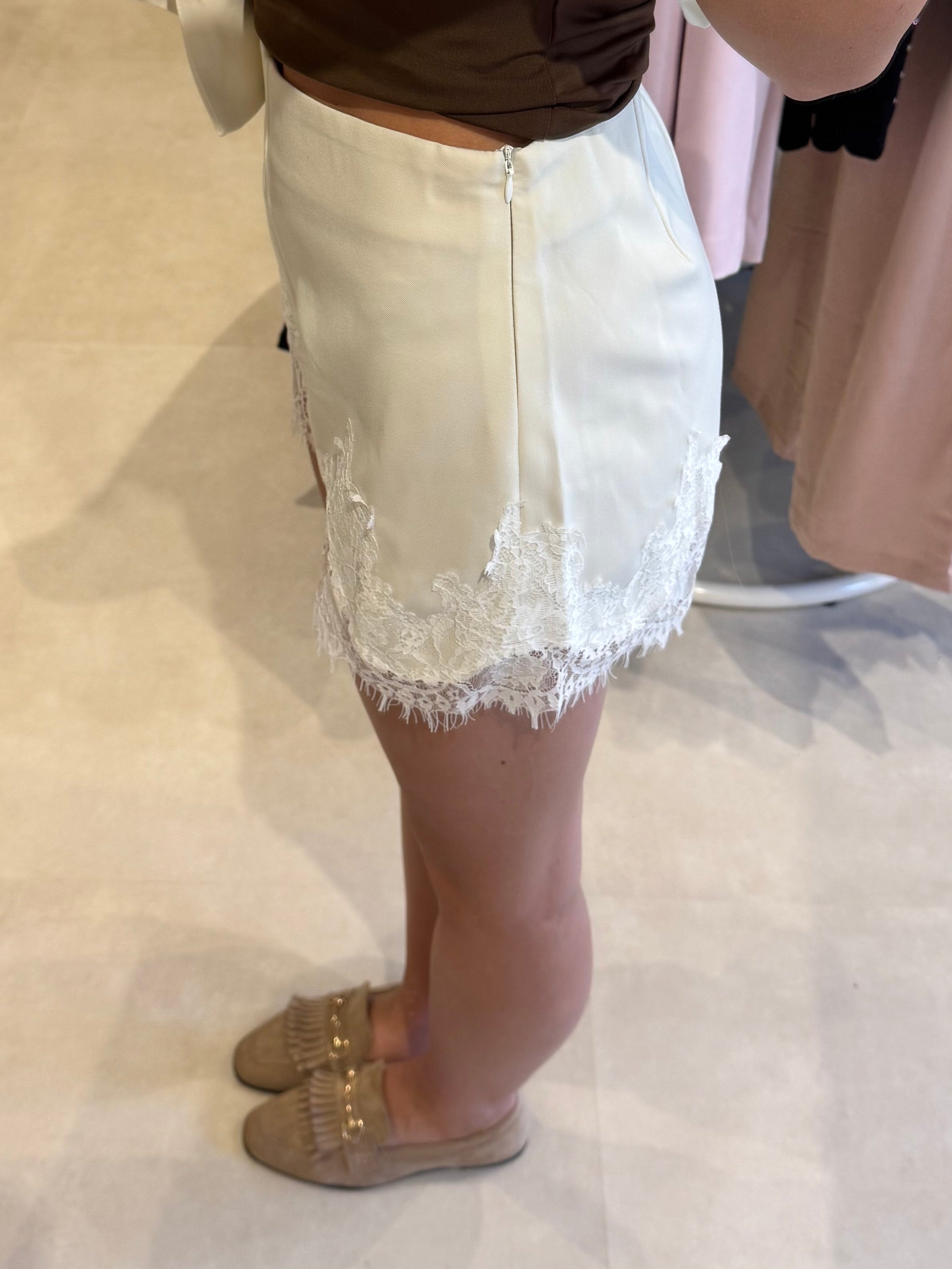 Pantalon short met kant - Ecru