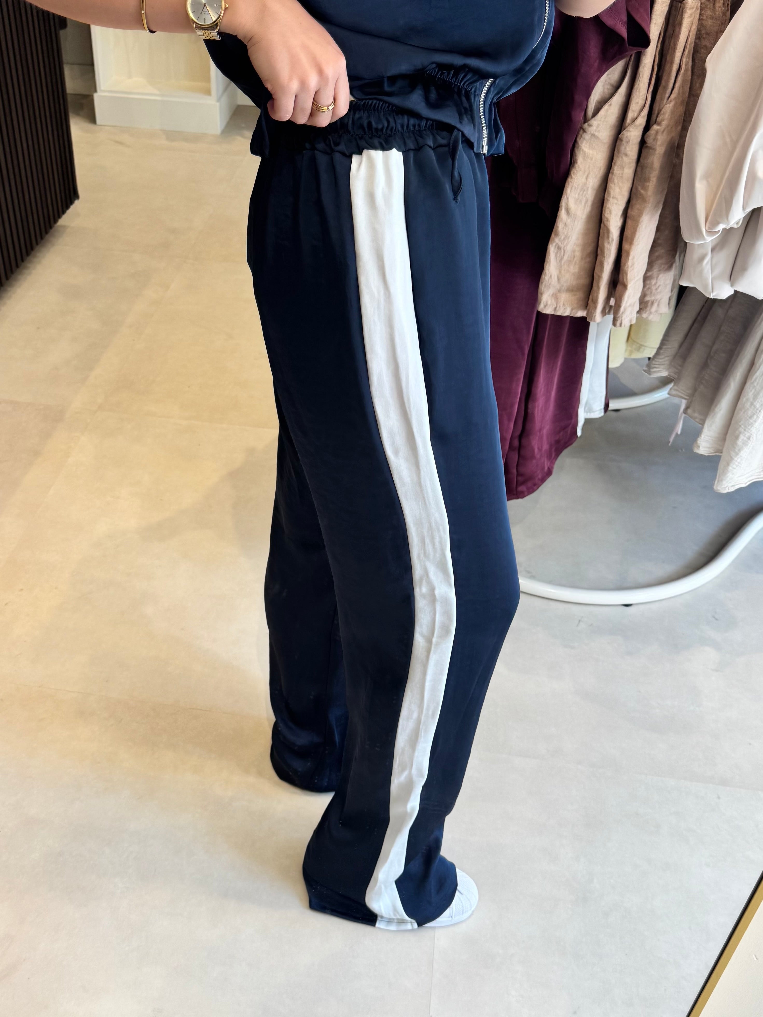 Satijnen broek met bies - Donkerblauw