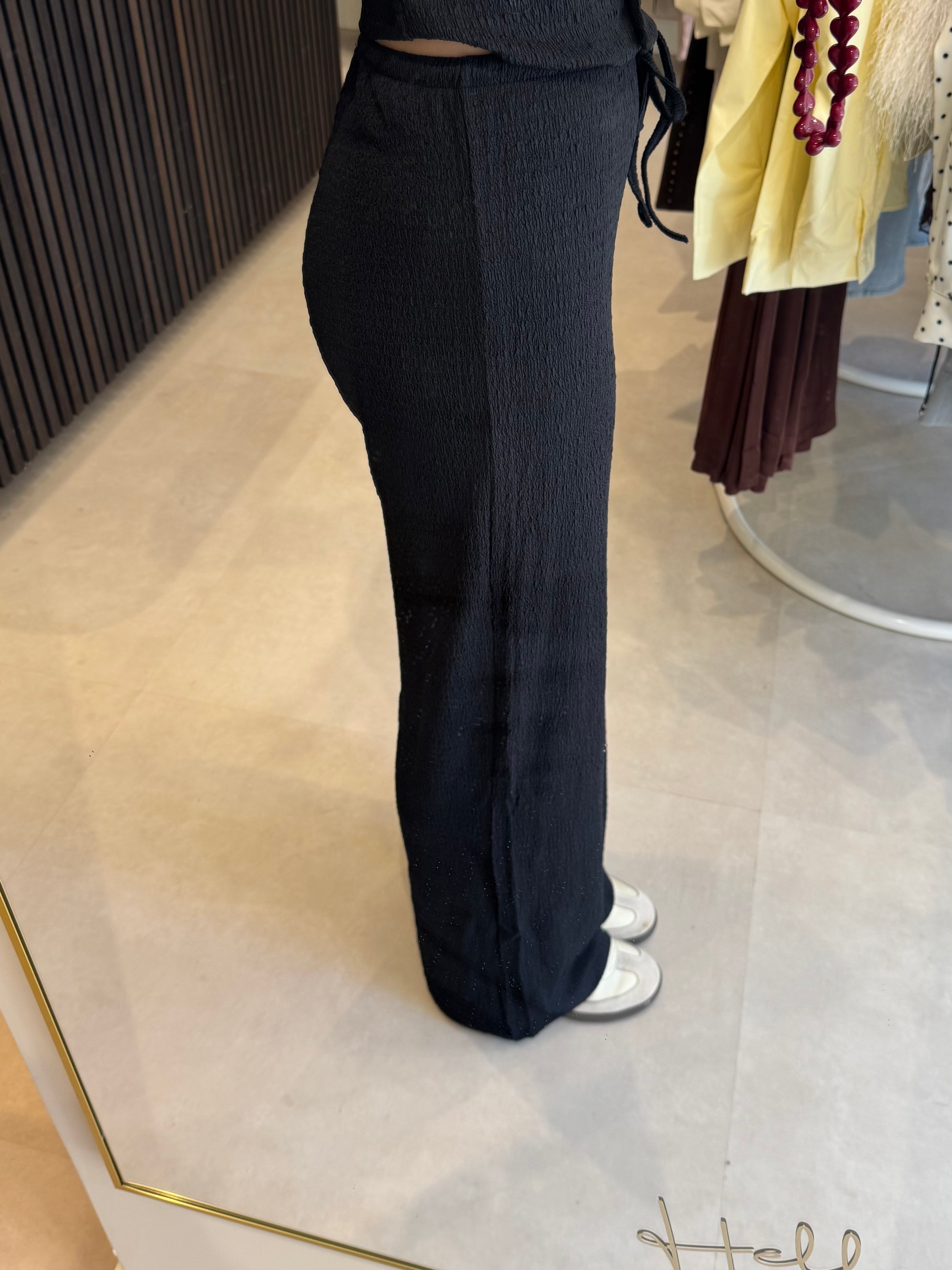 Wijde broek met structuur - Zwart