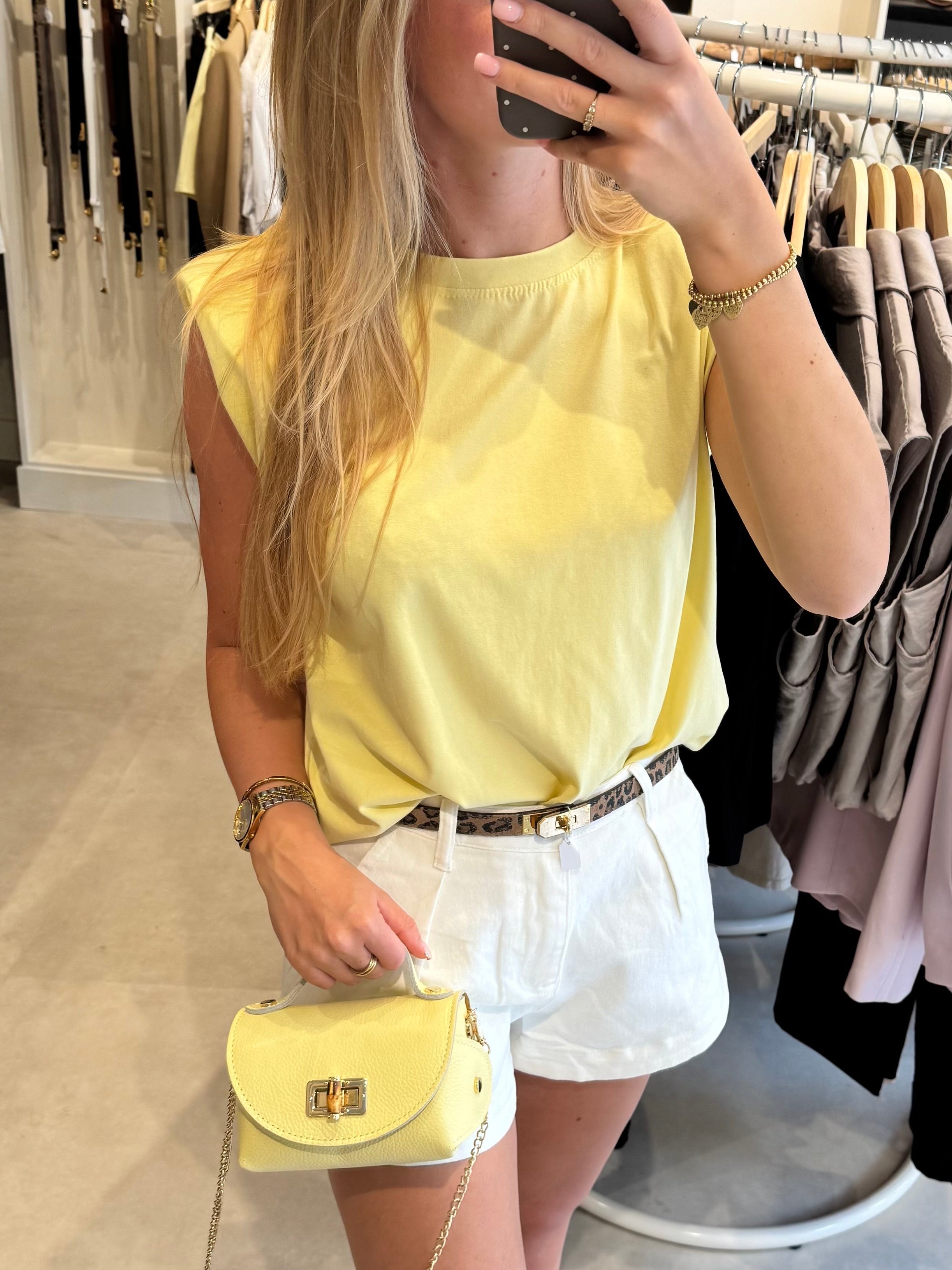Basic t shirt - Lichtgeel