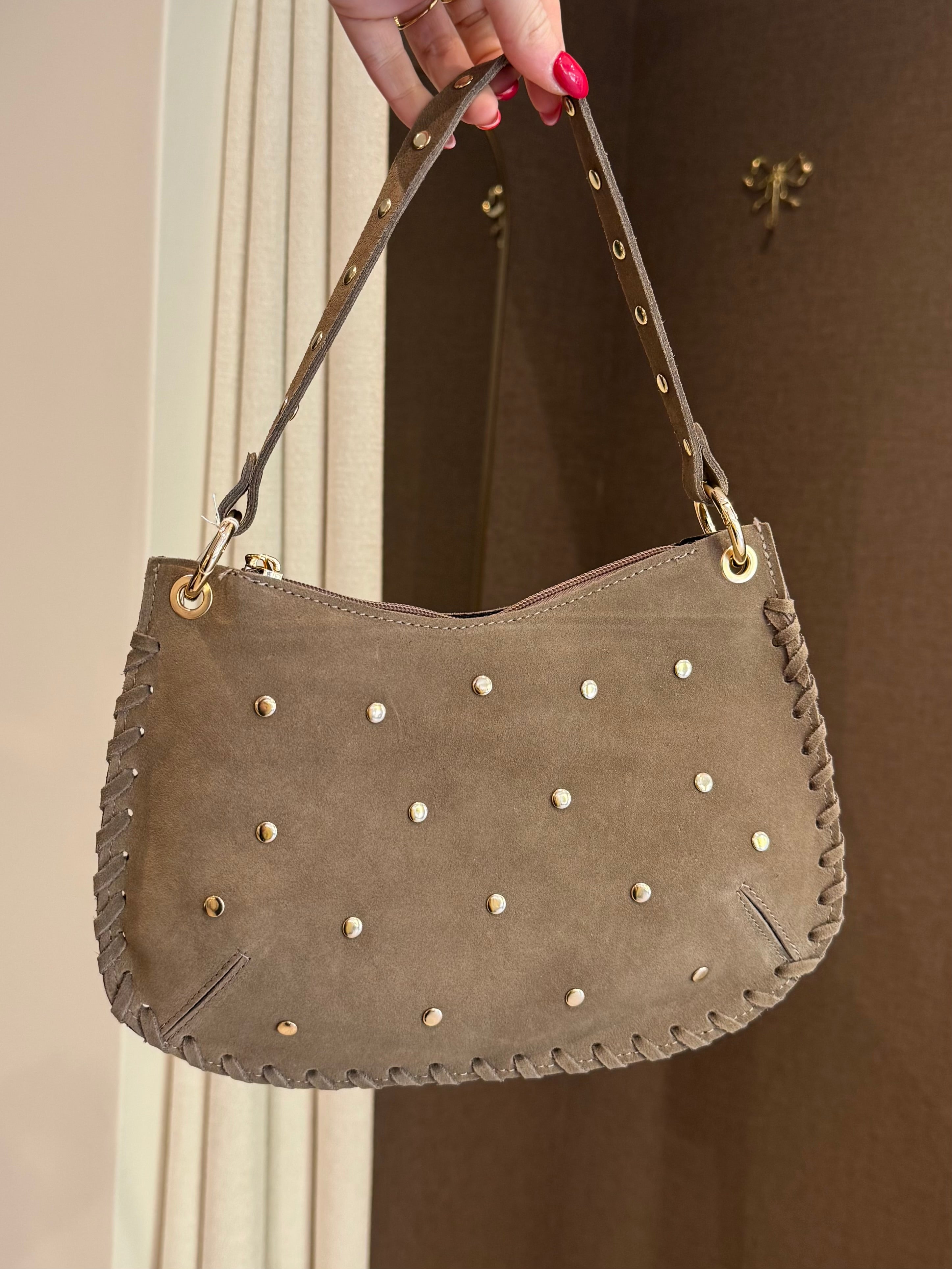 Suède tasje met studs