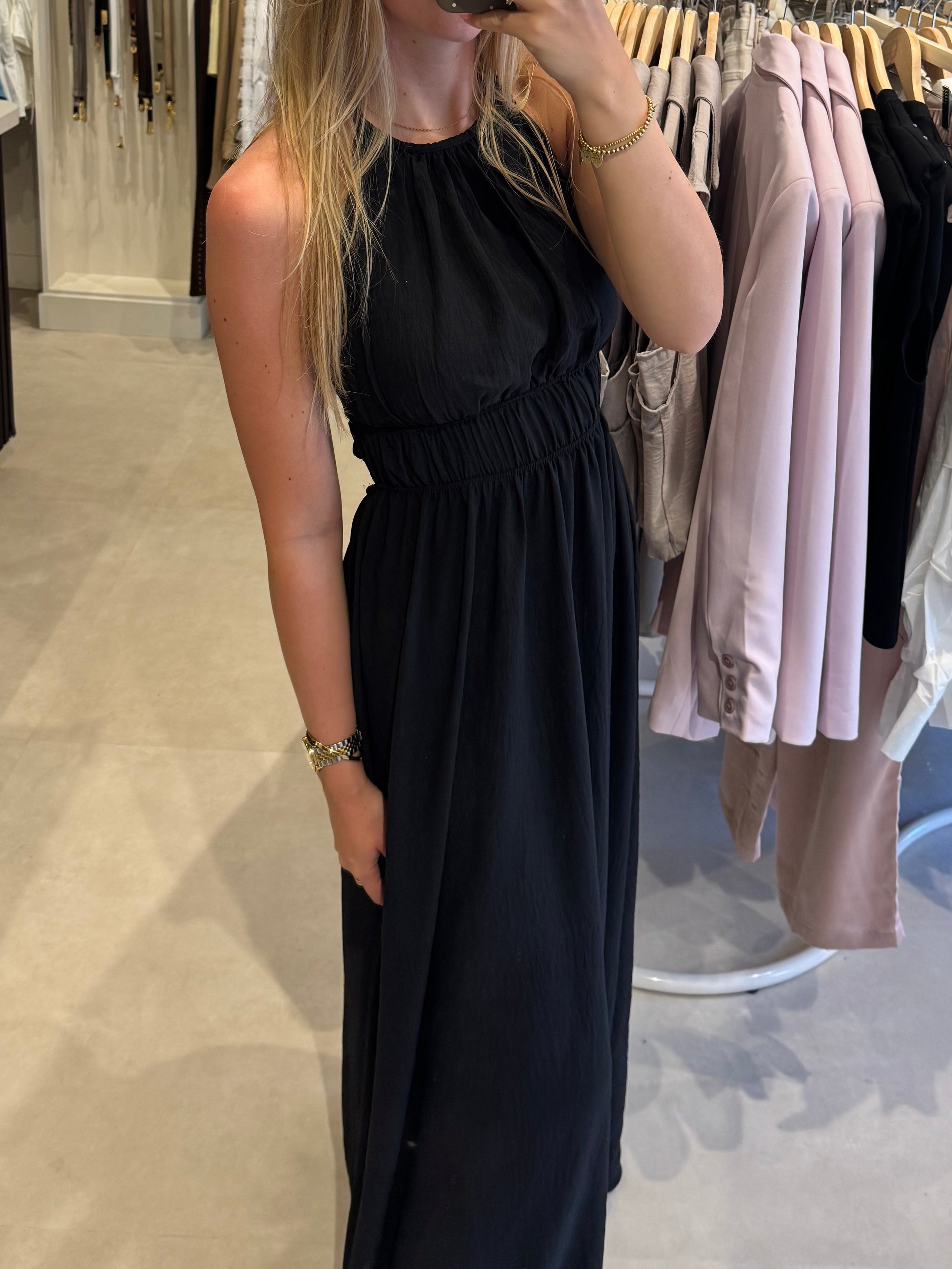 Maxi halter dress - Zwart